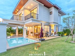 For sale 3 bedrooms villa in Bang Lamung, Chonburi