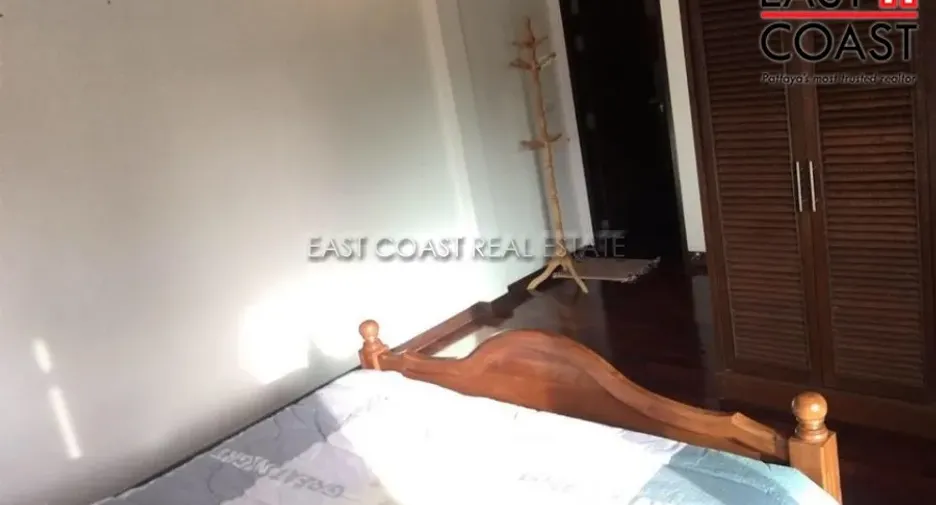 Casa en alquiler y en venta de 4 habitaciones en Bang Saray, Pattaya