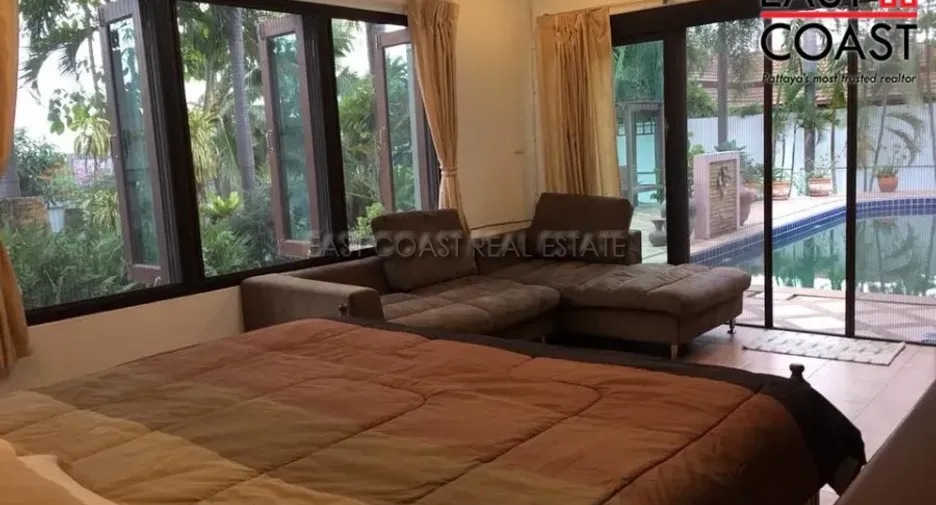 Casa en alquiler y en venta de 4 habitaciones en Bang Saray, Pattaya