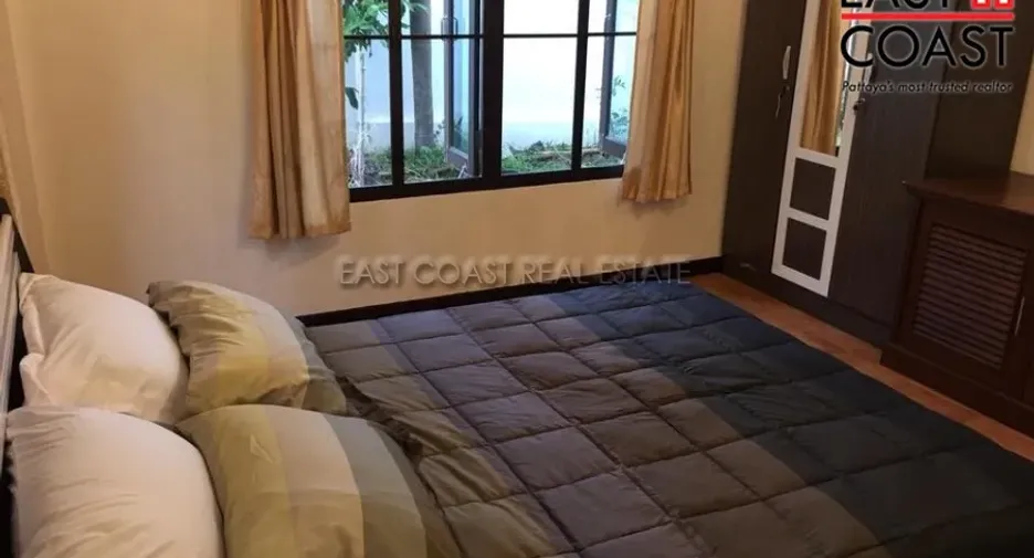 Casa en alquiler y en venta de 4 habitaciones en Bang Saray, Pattaya