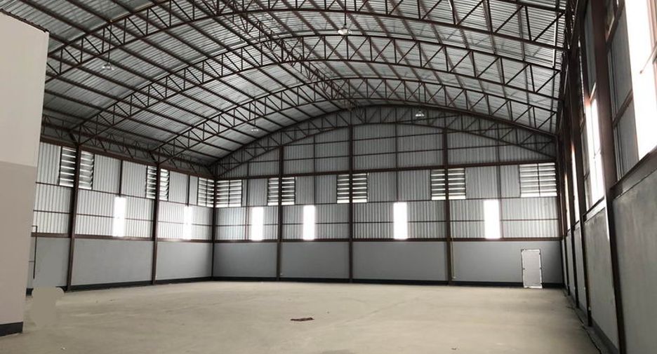 For rent and for sale warehouse in Sai Noi, Nonthaburi