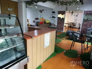 出租 商业空间 在 Khlong Toei, 曼谷