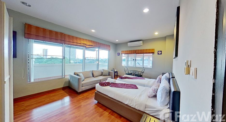 For rent 4 Beds condo in South Pattaya, Pattaya