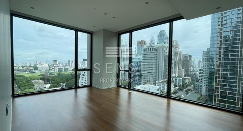À louer 3 chambres condo à Pathum Wan, Bangkok