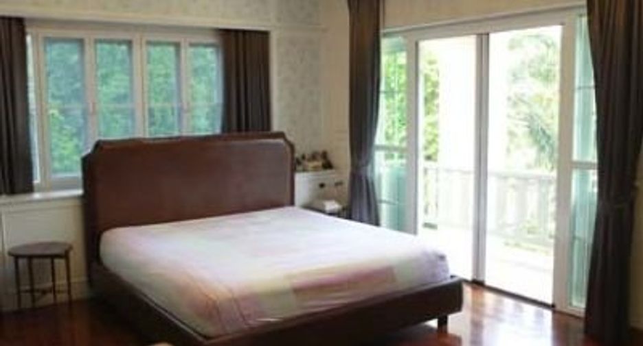 For sale 4 ベッドルーム house in Bang Kruai, Nonthaburi