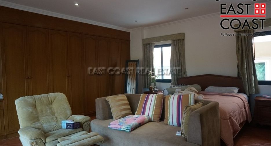 For sale studio house in Bang Lamung, Chonburi