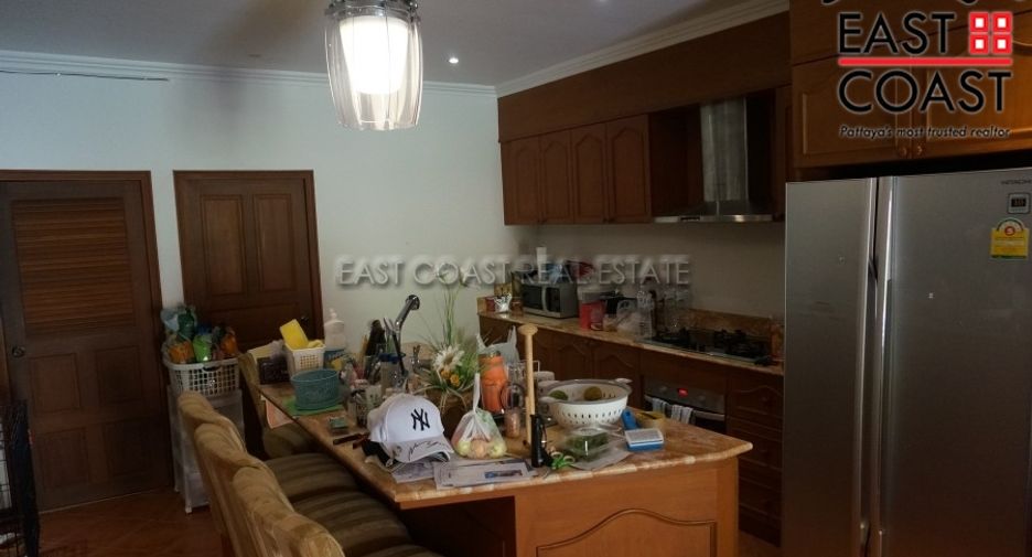 For sale studio house in Bang Lamung, Chonburi