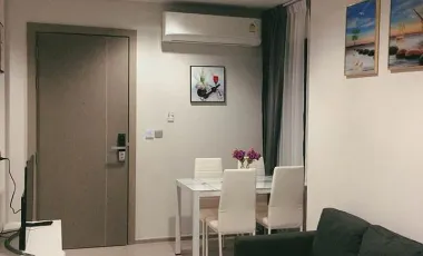 For rent 2 bed condo in Huai Khwang, Bangkok