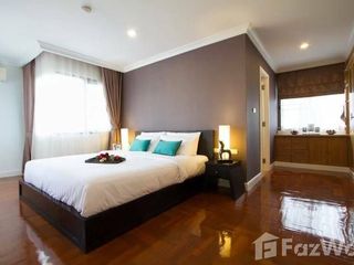 For rent 3 bed apartment in Watthana, Bangkok