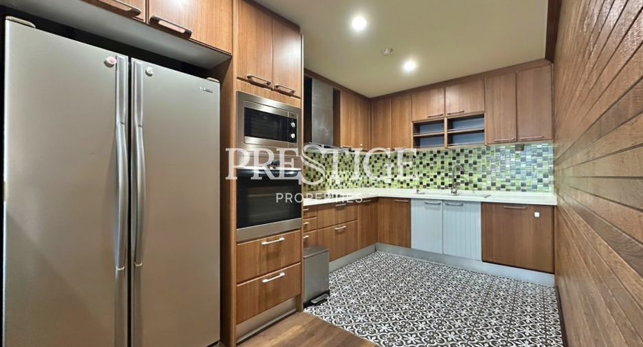For sale 3 bedrooms condo in Bang Lamung, Chonburi