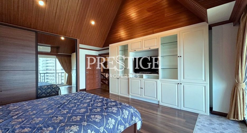 For sale 3 bedrooms condo in Bang Lamung, Chonburi