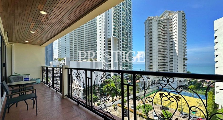 For sale 3 bedrooms condo in Bang Lamung, Chonburi