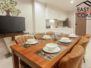 For sale 2 bedrooms condo in Na Jomtien, Pattaya