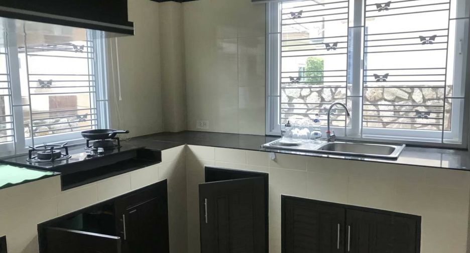 For rent そして for sale 2 ベッドルーム house in Bang Lamung, Chonburi