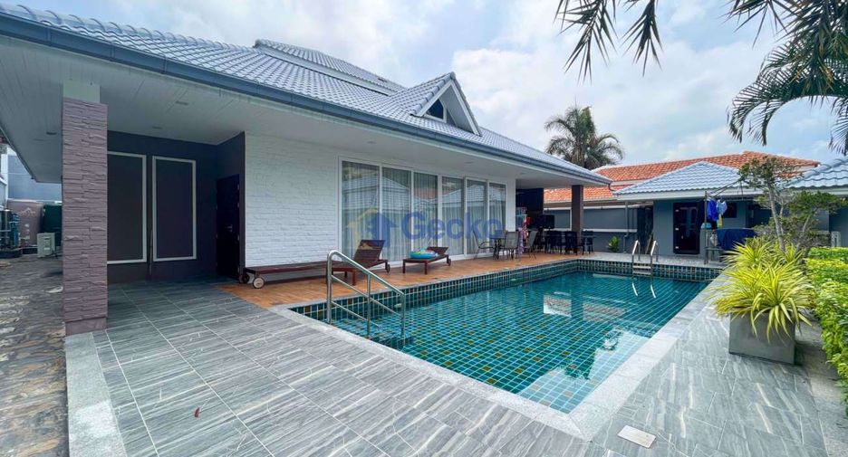 For sale 5 Beds house in Pratumnak, Pattaya