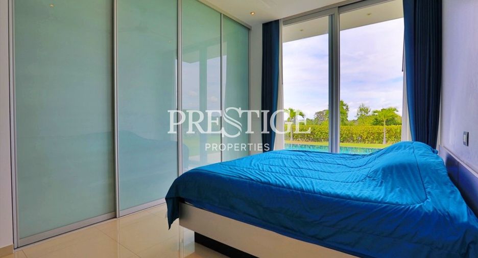 For sale and for rent 5 bedrooms house in Sattahip, Chonburi