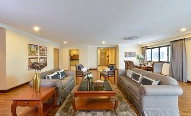 For rent 3 bedrooms condo in Watthana, Bangkok