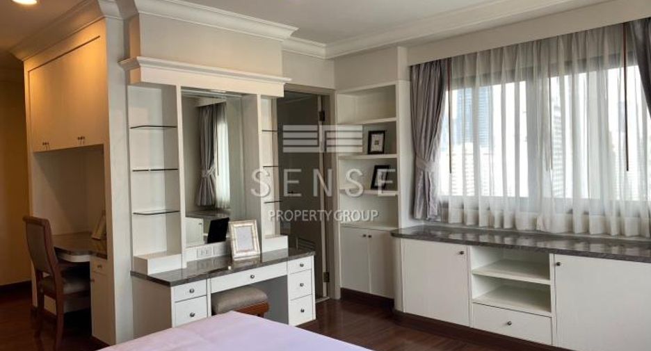 Wohnung zur Miete mit 3 Zimmer in Watthana, Bangkok