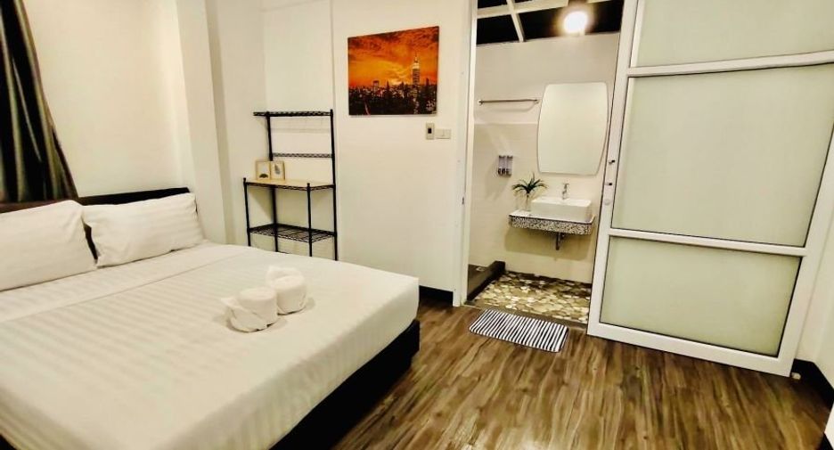 Casa en alquiler y en venta de 4 habitaciones en Bang Lamung, Chonburi