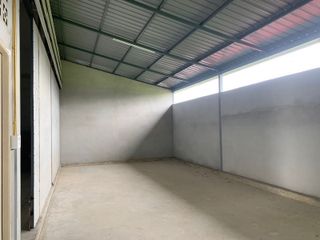 For sale そして for rent warehouse in Sai Noi, Nonthaburi