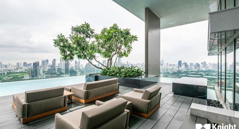 Condo en venta de 1 habitaciones en Sathon, Bangkok