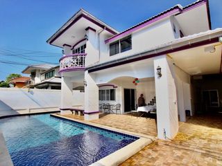 For rent and for sale 6 bed house in Bang Lamung, Chonburi