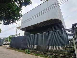 For rent warehouse in Mueang Nonthaburi, Nonthaburi
