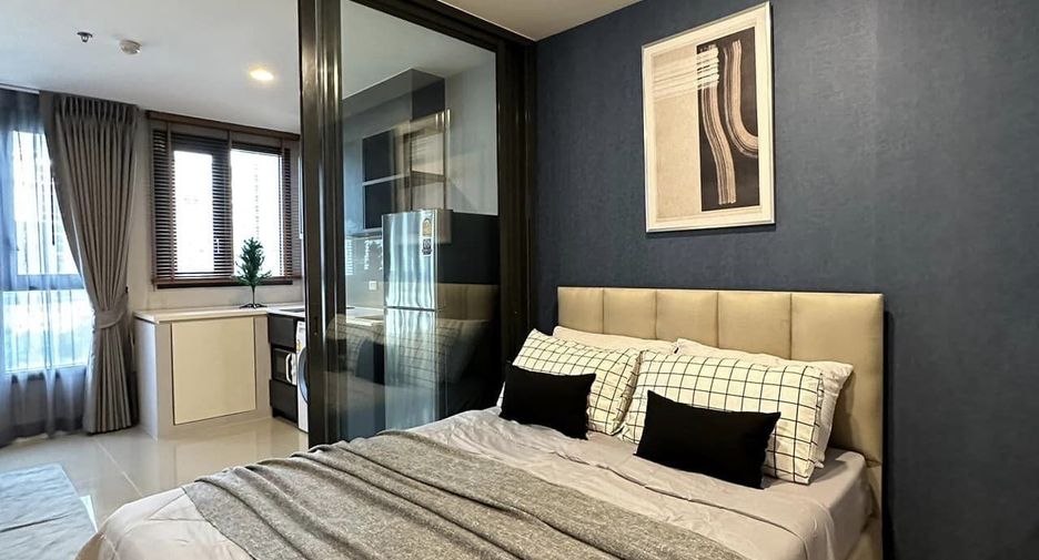 For rent 1 bed condo in Huai Khwang, Bangkok