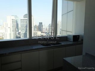 For rent 2 bed condo in Khlong Toei, Bangkok