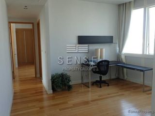 For rent 2 bed condo in Khlong Toei, Bangkok