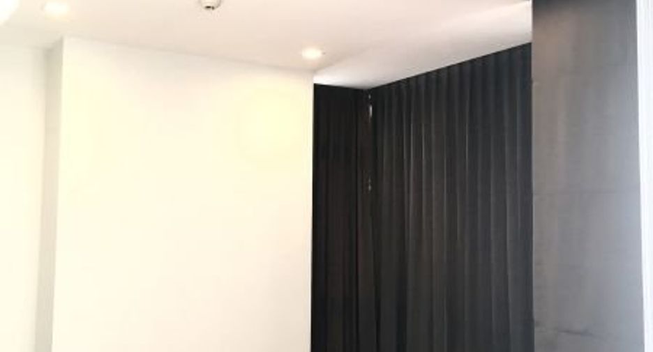 For sale 2 bedrooms condo in Bang Na, Bangkok