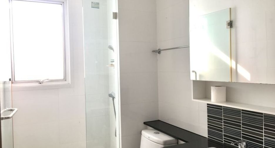 For sale 2 bedrooms condo in Bang Na, Bangkok