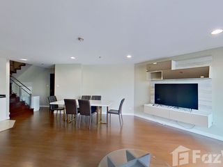 For sale 5 Beds condo in Huai Khwang, Bangkok