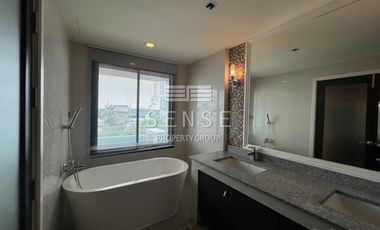 For rent 3 bedrooms condo in Watthana, Bangkok