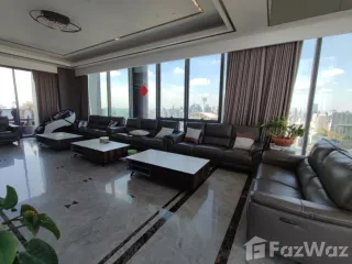 For sale 5 bed condo in Khlong Toei, Bangkok