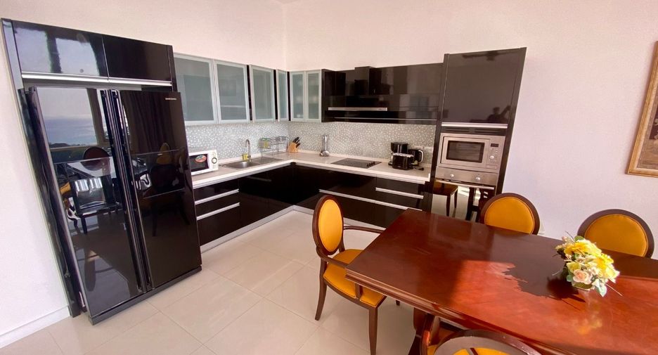 For rent 4 Beds condo in Mueang Phuket, Phuket