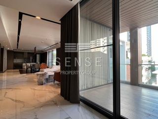 For rent 3 bedrooms condo in Khlong Toei, Bangkok