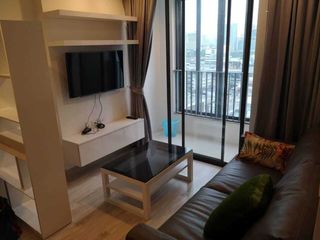 For rent 2 bed condo in Huai Khwang, Bangkok