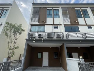 For rent 3 Beds townhouse in Mueang Rayong, Rayong