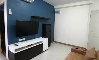 For sale 2 Beds condo in Huai Khwang, Bangkok