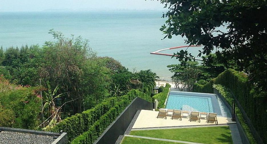 For rent 2 bedrooms condo in Bang Lamung, Chonburi