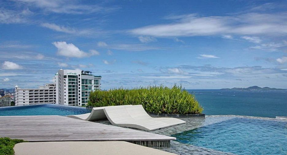 For rent 2 bedrooms condo in Bang Lamung, Chonburi