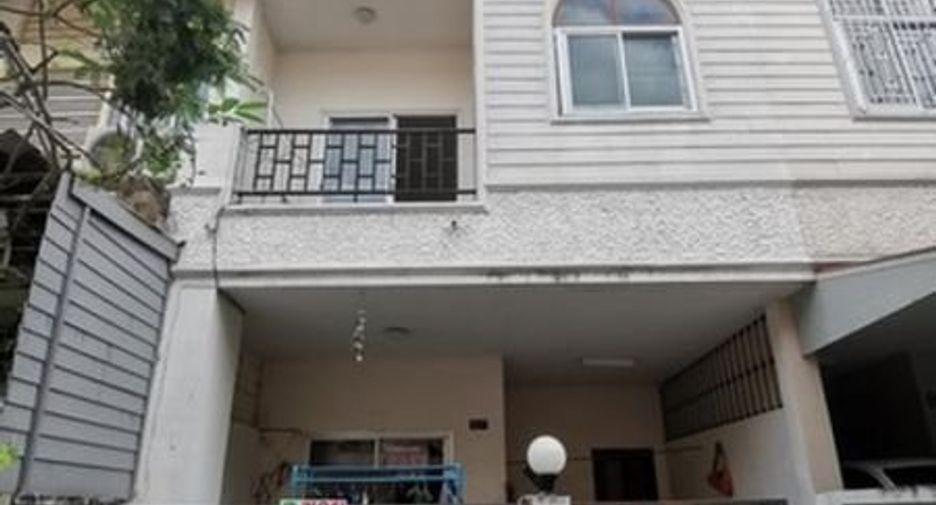 出售 3 卧室 联排别墅 在 Sai Mai, 曼谷