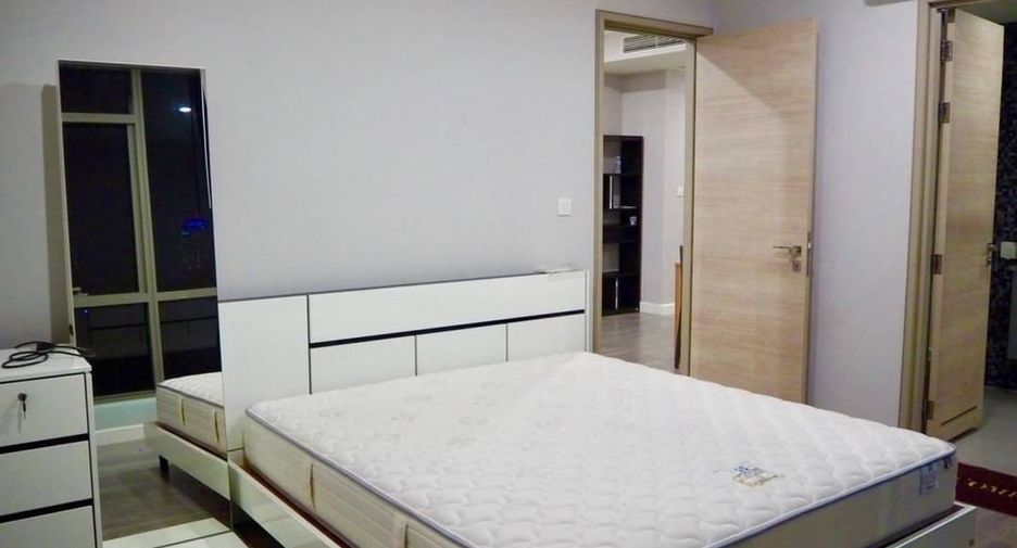 For rent 1 bed condo in Bang Rak, Bangkok
