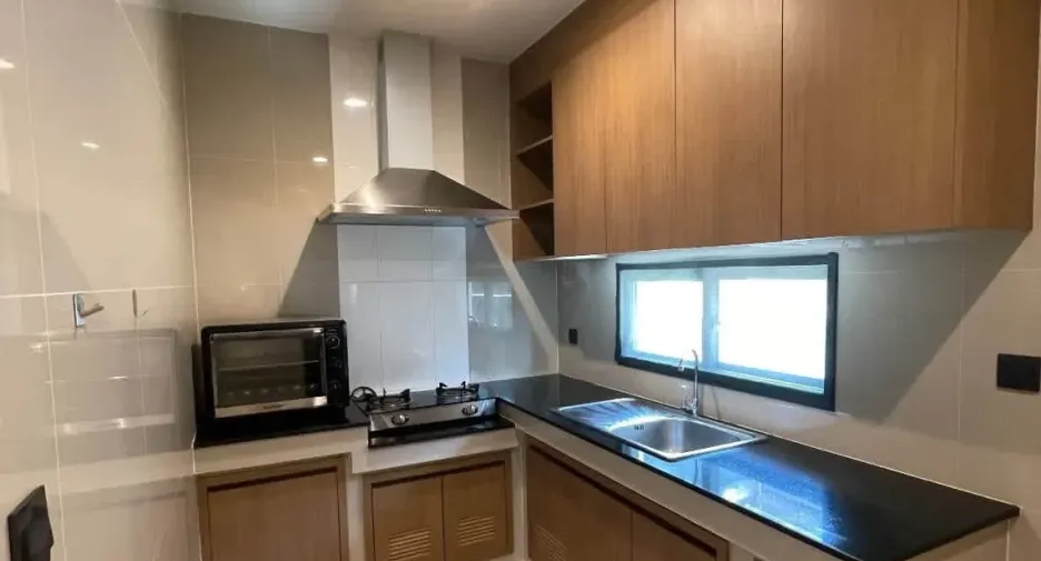 Haus zur Miete mit 4 Zimmer in Bang Kapi, Bangkok