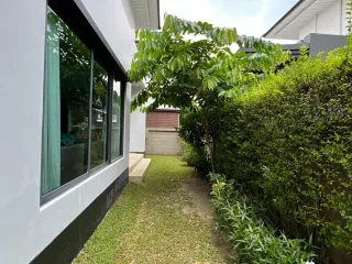 出租 4 卧室 独立屋 在 Bang Kapi, 曼谷