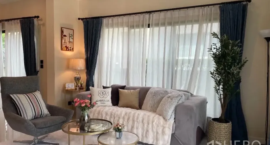 Haus zur Miete mit 4 Zimmer in Bang Kapi, Bangkok