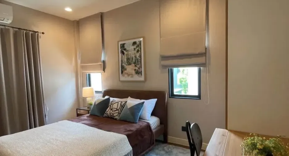 Haus zur Miete mit 4 Zimmer in Bang Kapi, Bangkok