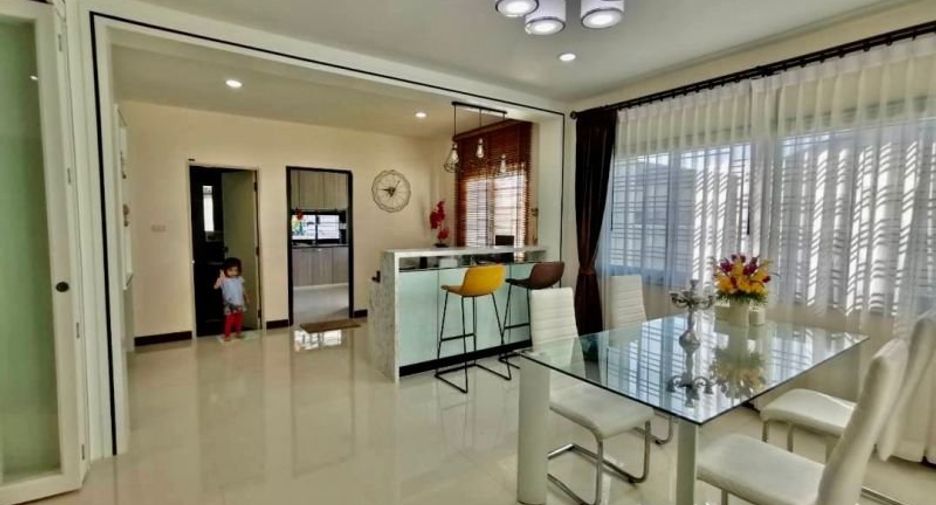 For rent 3 bed house in Mueang Rayong, Rayong