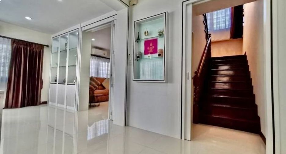 For rent 3 bed house in Mueang Rayong, Rayong